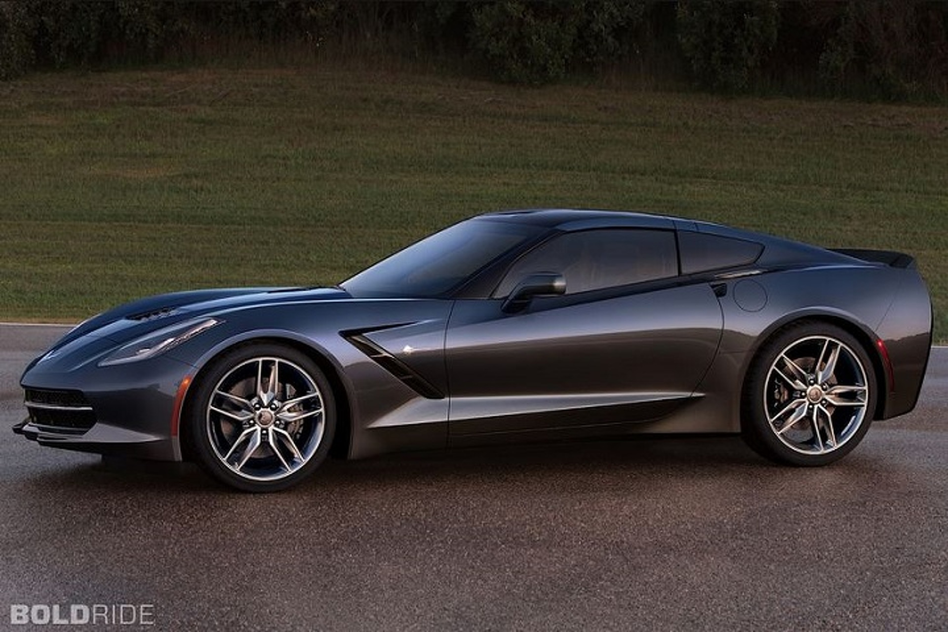 Corvette Stingray Having a Little Engine Trouble