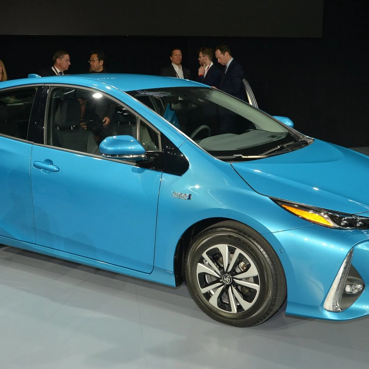 Plug In Toyota Prius Pushed Back In Japan