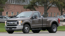 Ford F350 XLT Single Cab Dually spy photo
