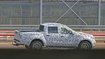 Mercedes GLT spy photo