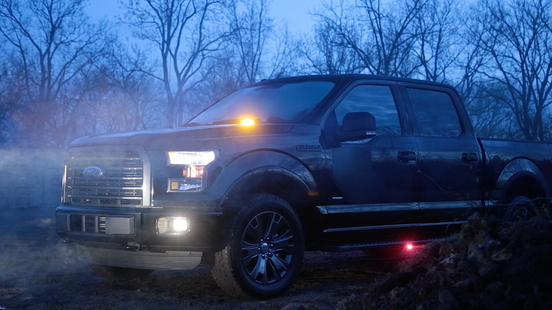 Led Strobe Lights For Trucks >> Ford F 150 Gets Factory Installed Led Strobe Lights For First Time Led Strobe Lights For Trucks >> Ford F 150 Gets Factory Installed Led Strobe Lights For First Time