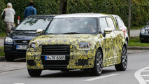 Next generation MINI Countryman spy photo