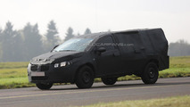 2016 Fiat Strada spy photo