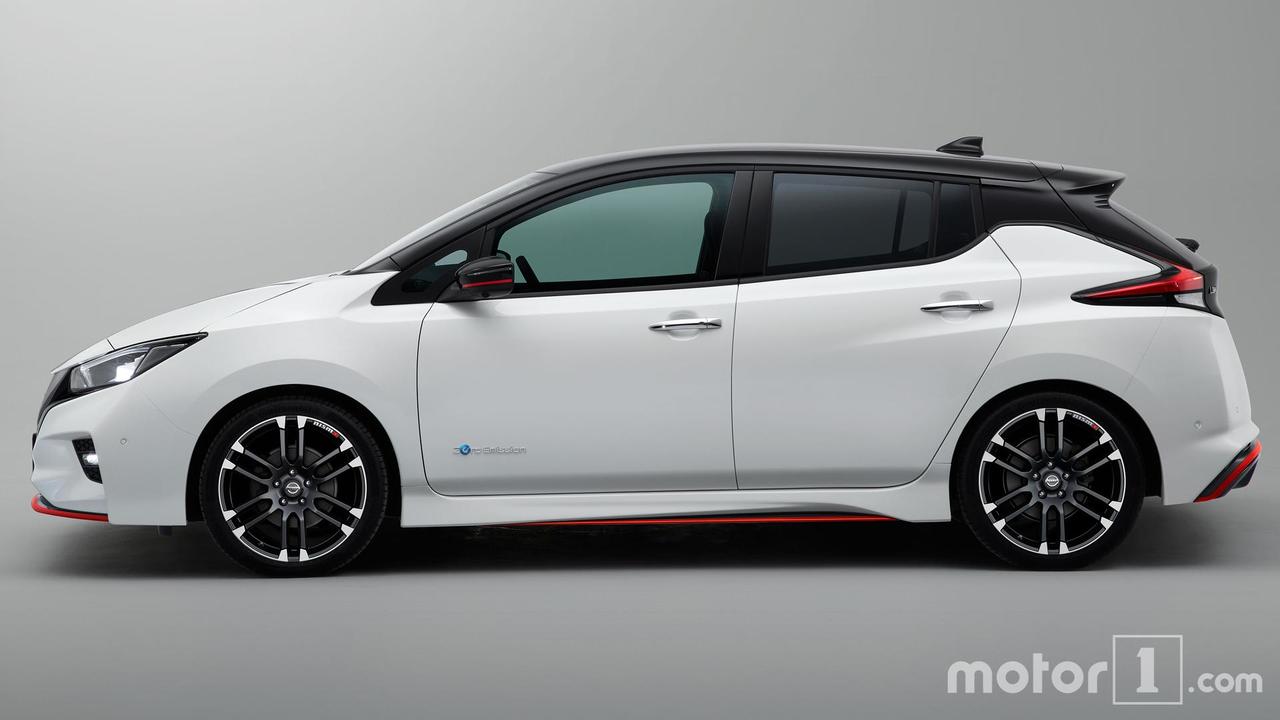 Nissan Leaf vs Nissan Leaf Nismo Concept