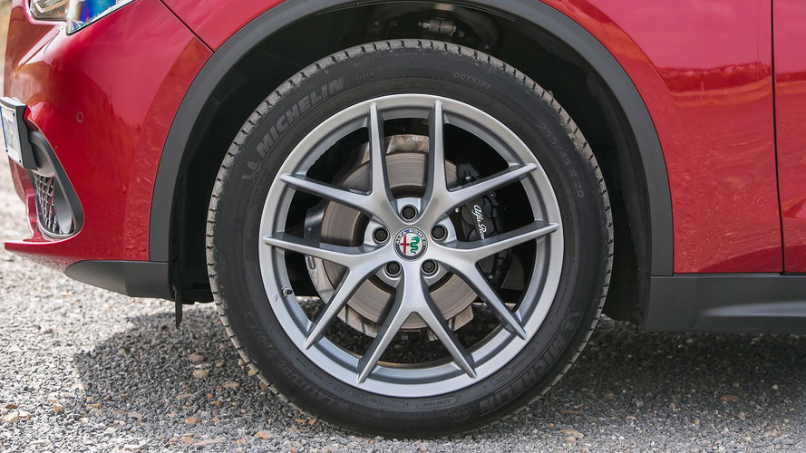 Prueba Alfa Romeo Stelvio 2017 (Teaser)