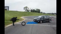 Kia Carens - Social Test 