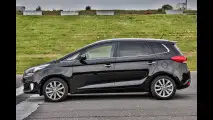 Kia Carens - Social Test 