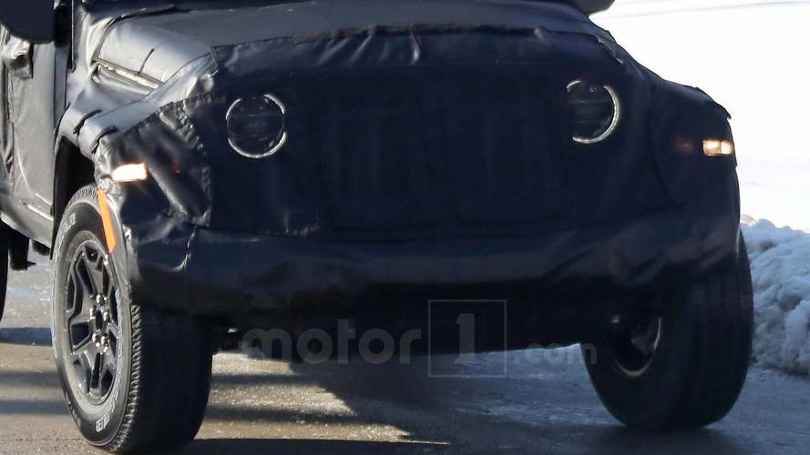 2019 Jeep Scrambler Spy Photo