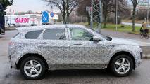 2019 Range Rover Evoque spy photo