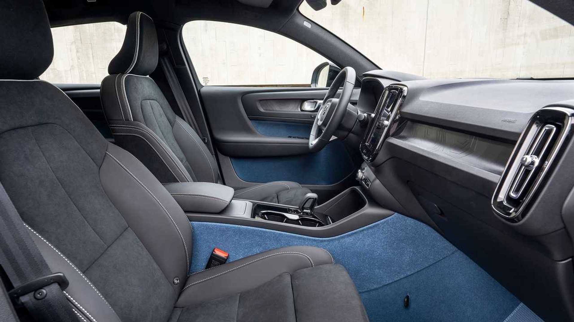 2022 Volvo C40 Recharge Interior Front Seats