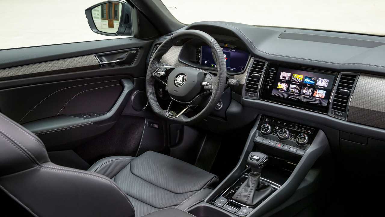 Обновленный кроссовер Skoda Kodiaq, интерьер