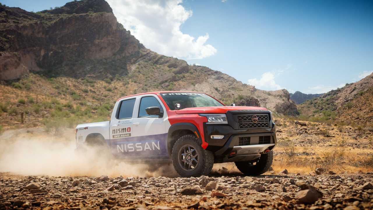 Nissan Frontier PRO-4X Rebelle Rally 2021
