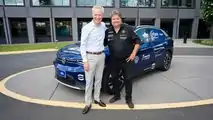 VW-ID.4-embarks-on-cross-country-tour-to-reach-600-US-dealers-2