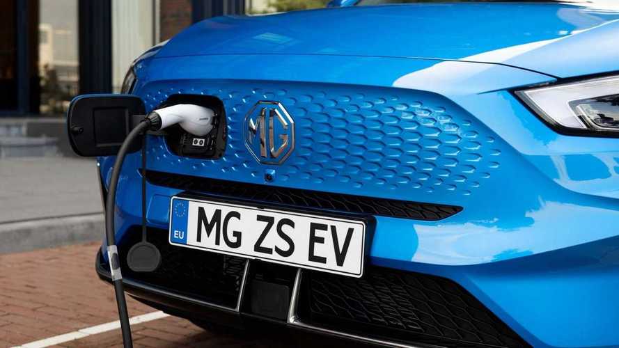 UK: EV Insurance Premiums Fall By Almost £100 A Year
