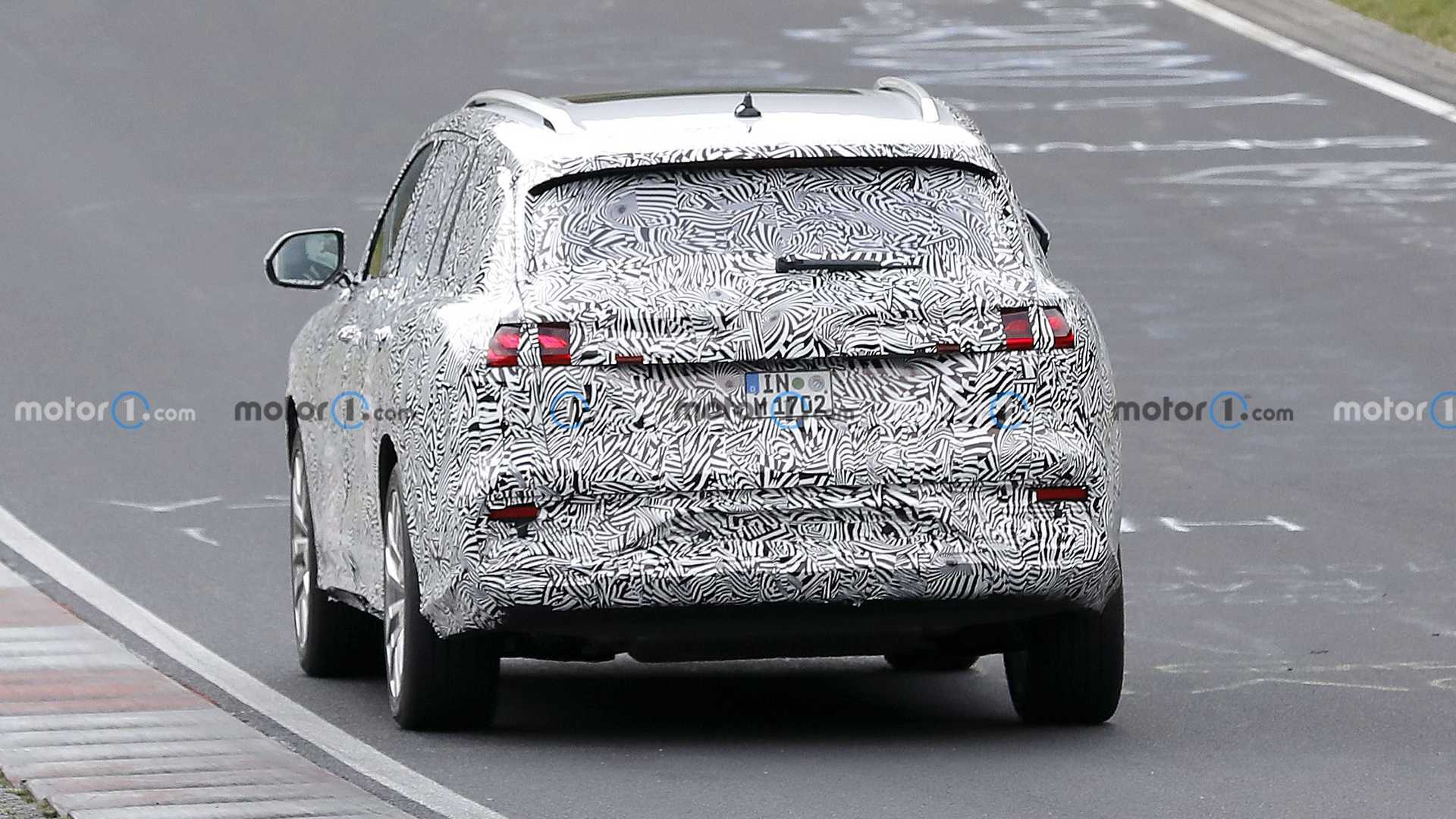audi-q9-spy-shots-back-end.jpg
