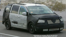 Chrysler Caravan Spy Photo