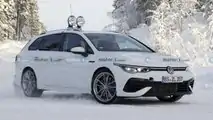 VW Golf R Variant (2021) fast ungetarnt erwischt