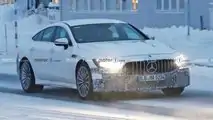 Mercedes-AMG GT73e, foto spia sulla neve
