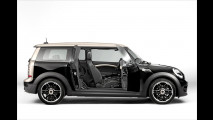 Ihr neuer Wagen, Mr. Bond?