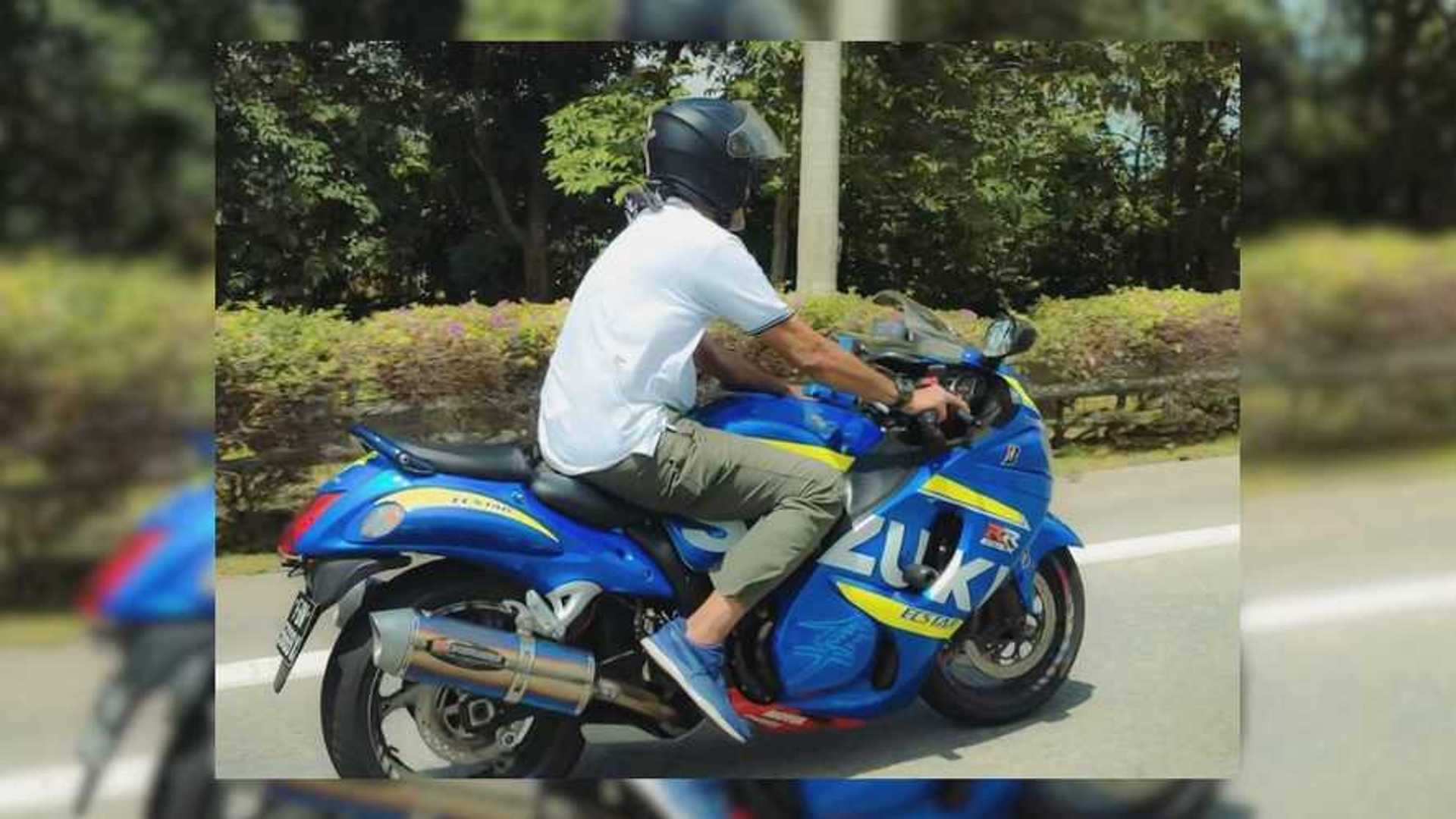 Is A 125Cc Automatic Motorcycle Right For You Dont Ride Before You Know This - h8fbm74