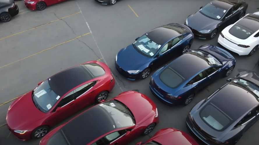 Yeni Tesla Model S'te üçüncü sıra koltuk olabilir