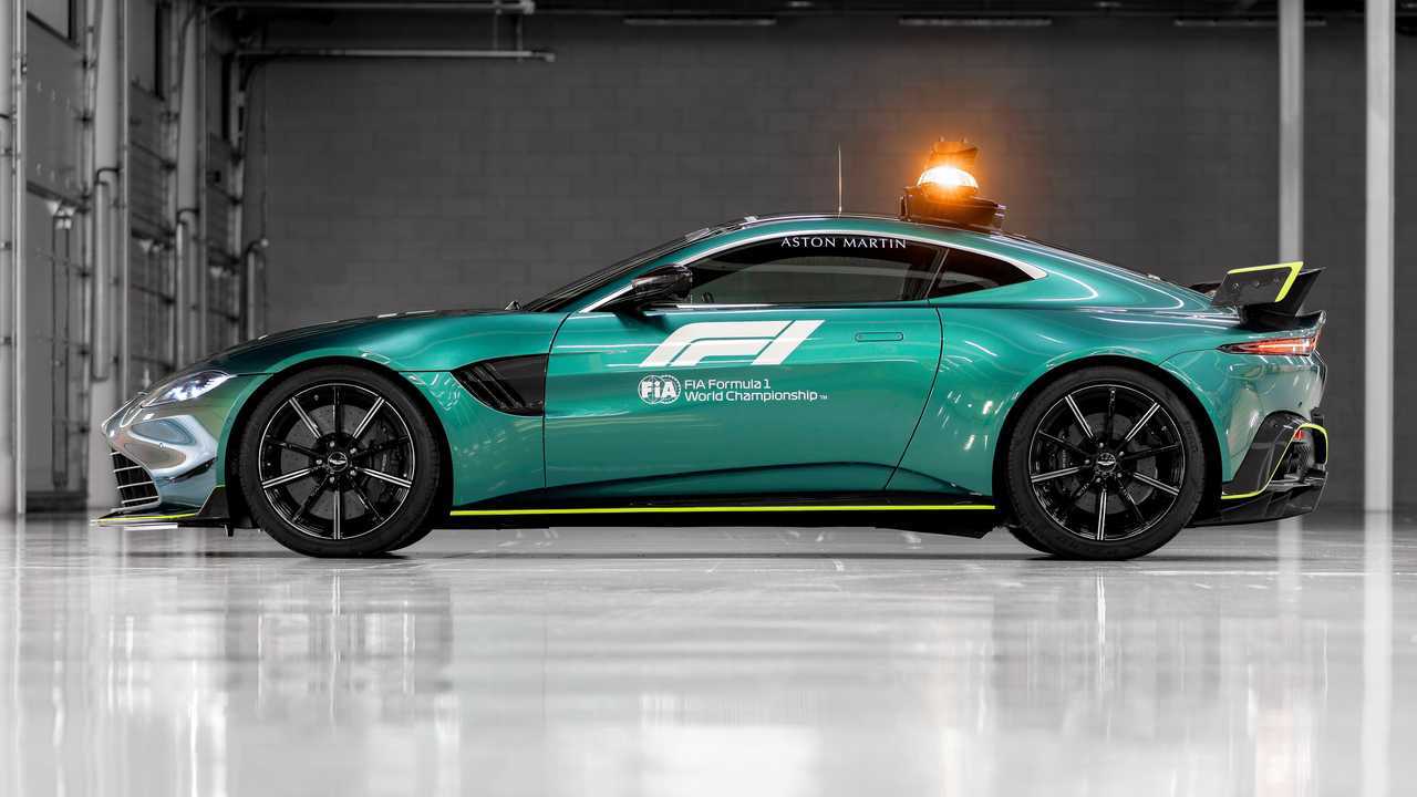 Aston Martin Vantage Safety Car F1 (2021)