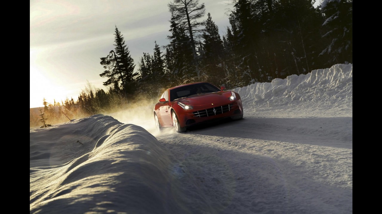 Esgotados: Ferrari FF e Lamborghini Aventador têm 1º ano de produção totalmente vendidos