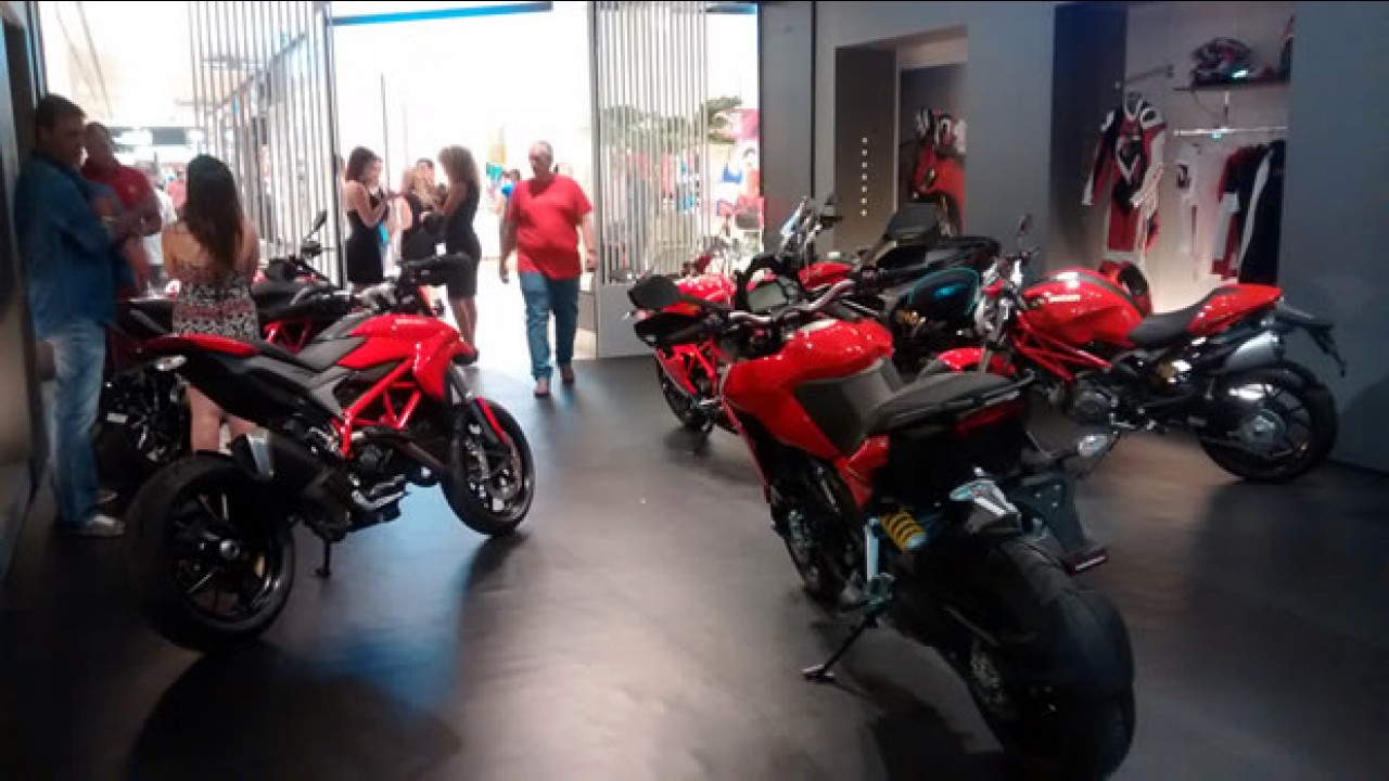 Ducati abre loja dentro de shopping em São Paulo
