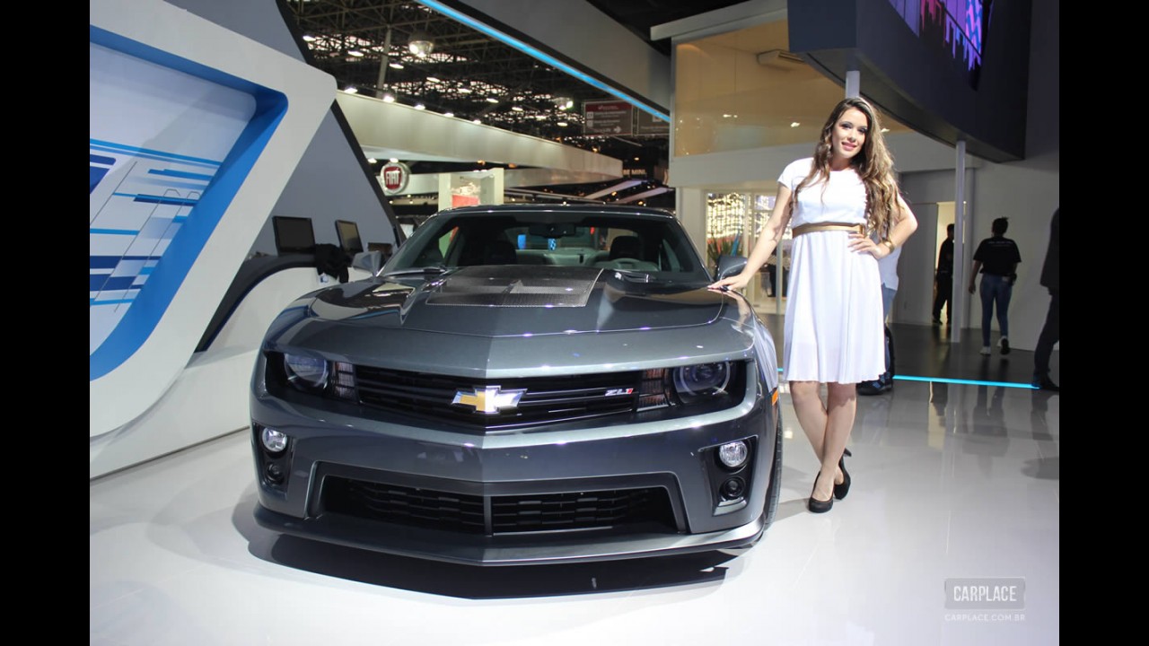 Salão do Automóvel: Chevrolet mostra o Camaro ZL1 Carbon, o mais potente da história