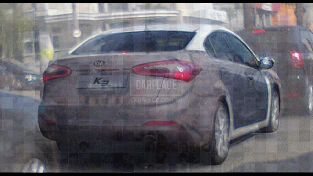 Segredo: Flagra mostra Novo Kia Cerato rodando no Brasil