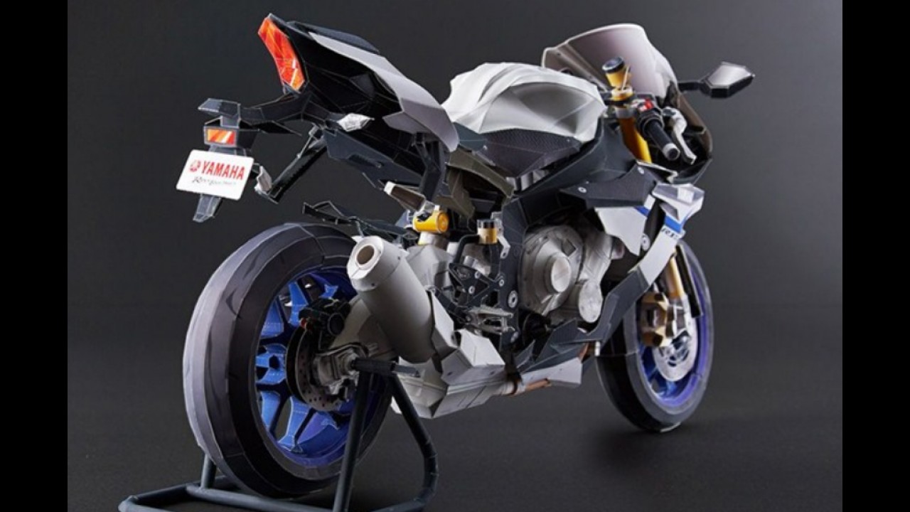 Origami? Yamaha propõe que você construa sua própria R1M de papel