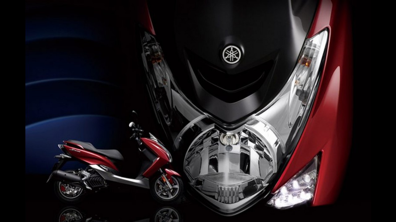Yamaha SMAX 155 pode ser futuro rival do PCX 150 - consumo chega a 40 km/l