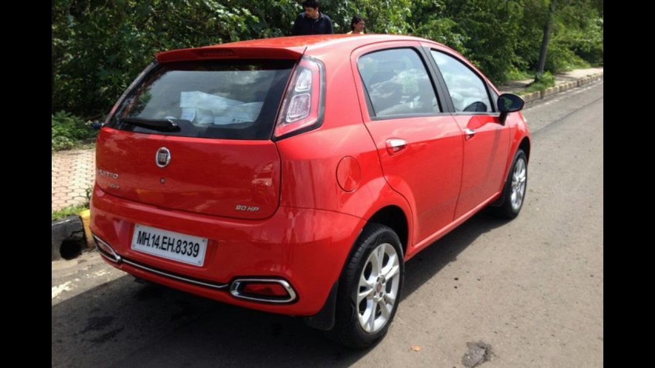 Punto Evo reestilizado será lançado em agosto na Índia - veja fotos