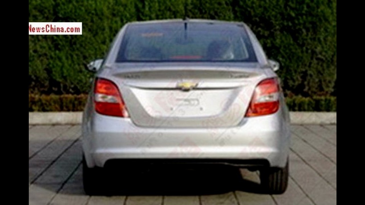 Surpresa! novo Chevrolet Sonic é flagrado pela primeira vez na China