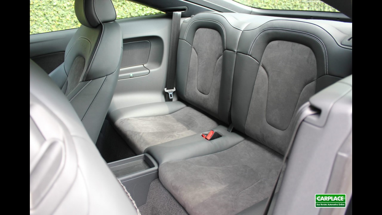 Avaliação: Audi TTS Coupé 2011 - Confira todos os detalhes em fotos