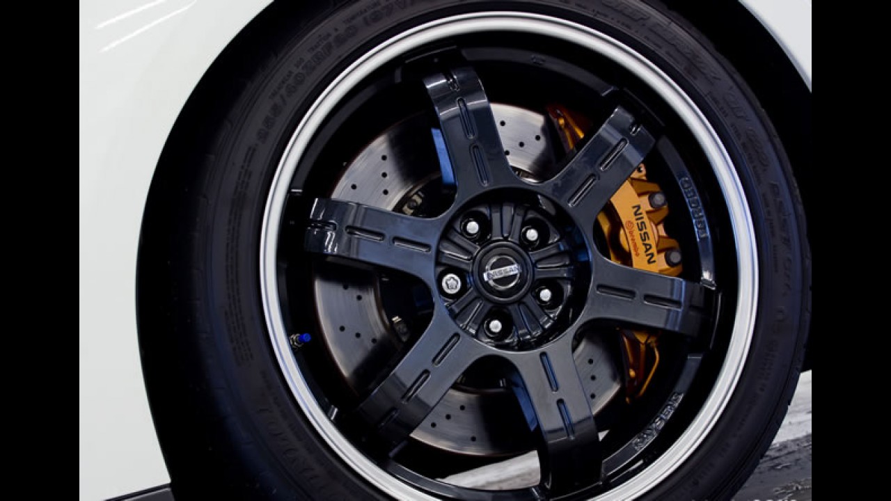 Nissan GT-R edição Track Pack é lançado no Reino Unido