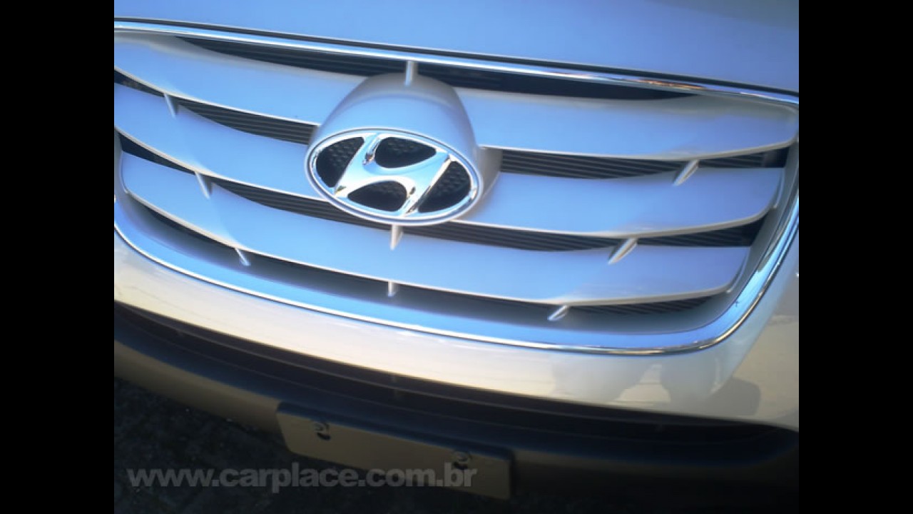 Hyundai Santa Fé 2011: Leitores enviam fotos das novidades do utilitário