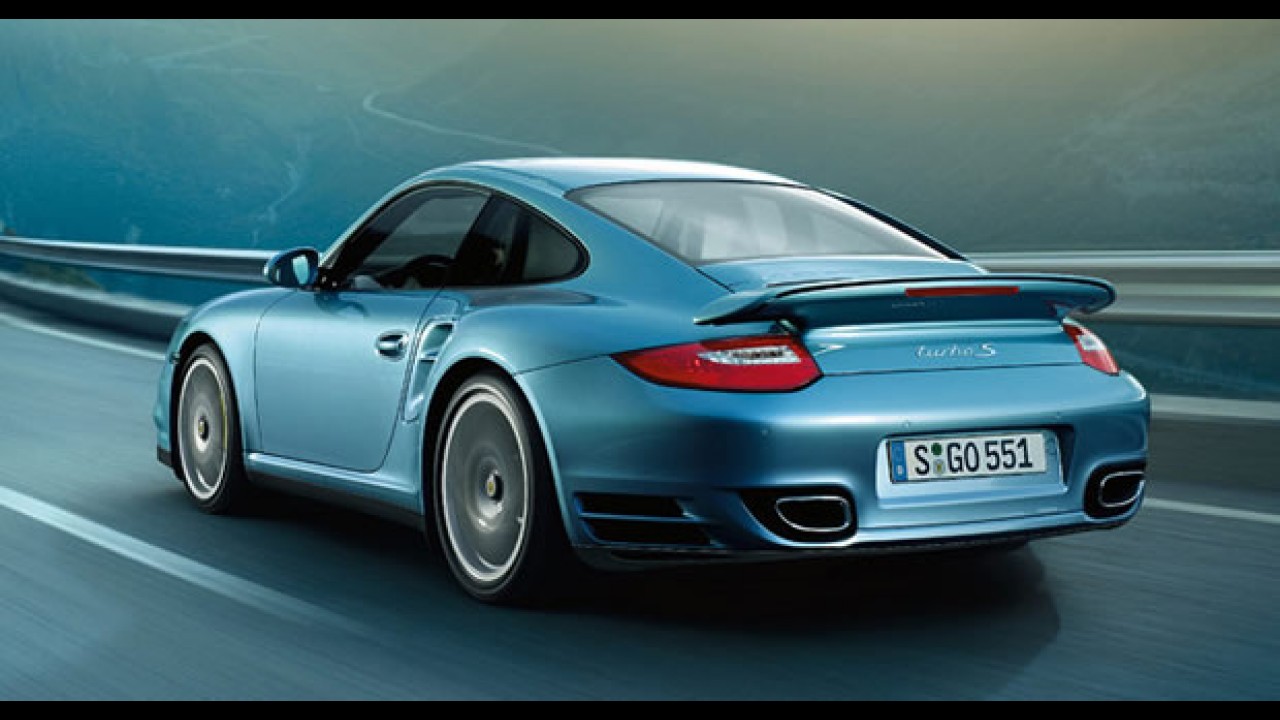 Novo Porsche 911 Turbo S 2011 faz de 0 a 100km/h em apenas 3,3 segundos!