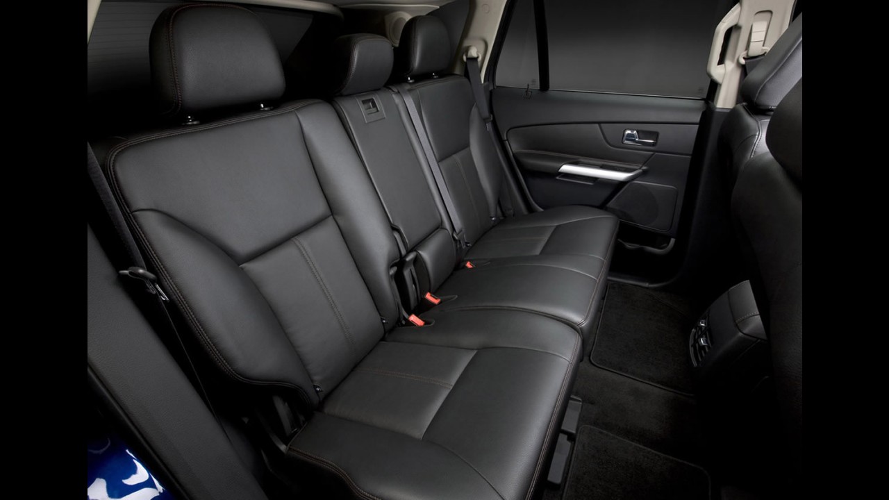 Novo Ford Edge 2011 - Crossover ganha novo visual e motores V6 mais potentes