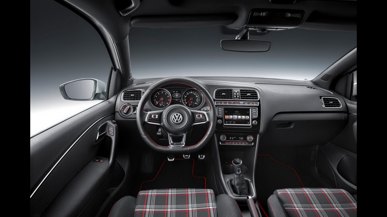 VW Polo GTI estreia visual atualizado e motor 1.8 TSI de 192 cv