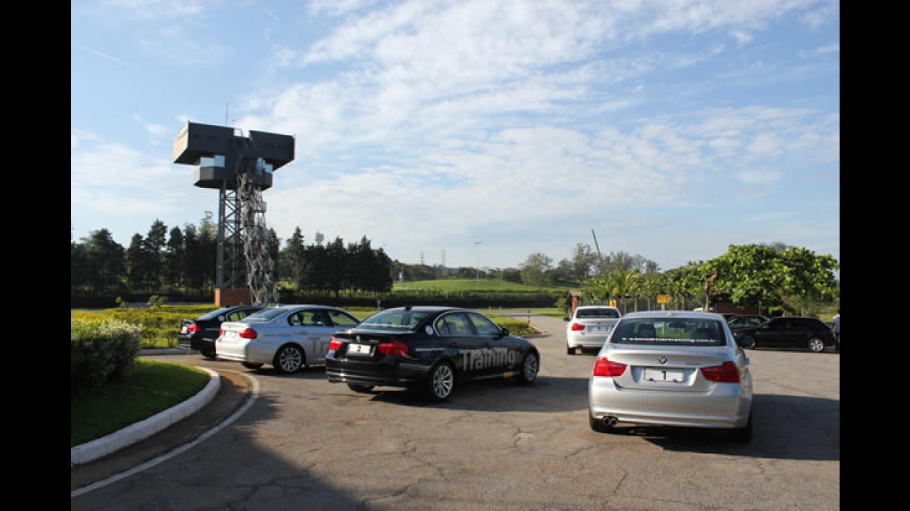 CARPLACE no BMW Driver Training