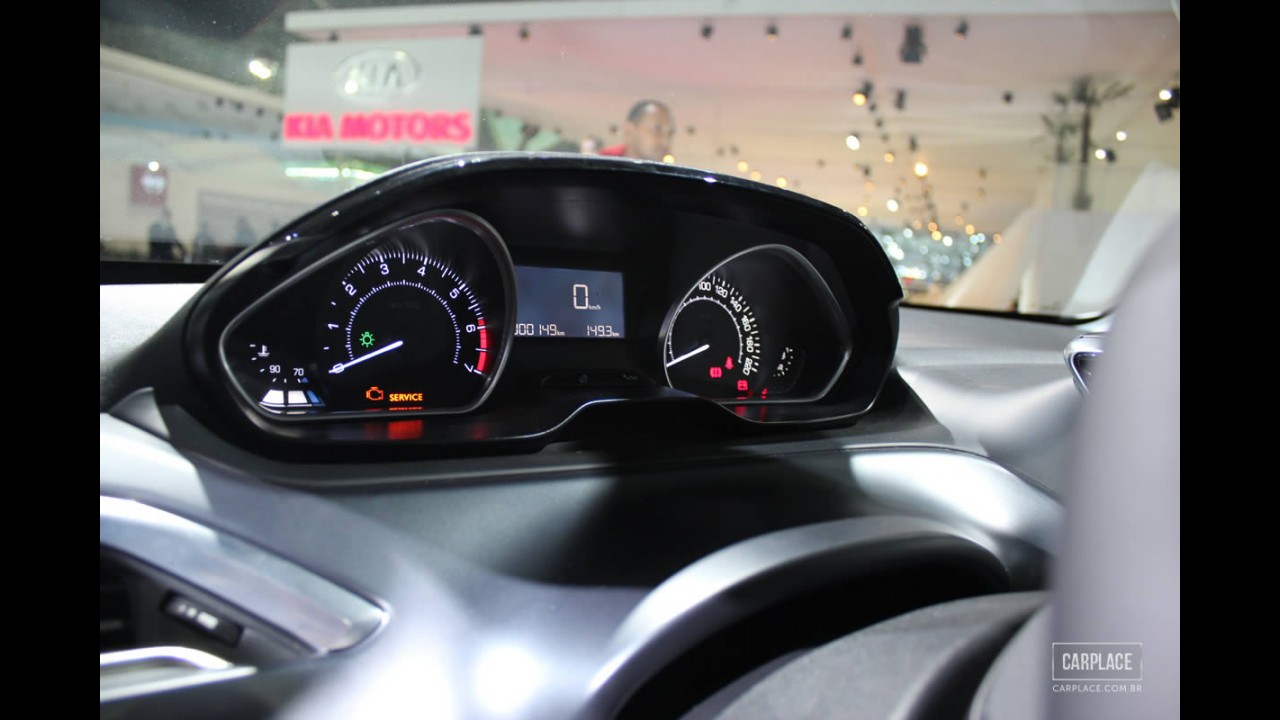 Peugeot 208 Premier chega por R$ 54.990 - Edição marca o lançamento do compacto no Brasil