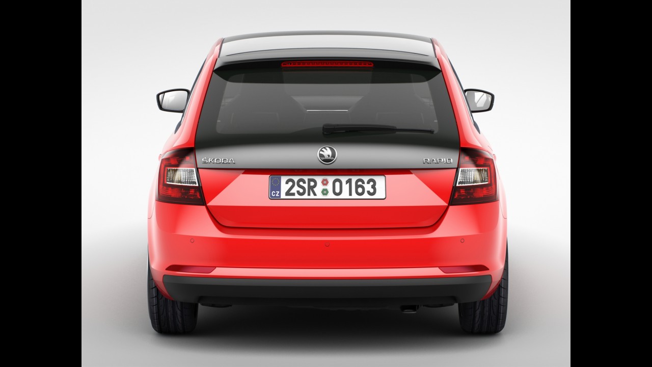 Rapid Spaceback é misto de hatchback e station da Skoda