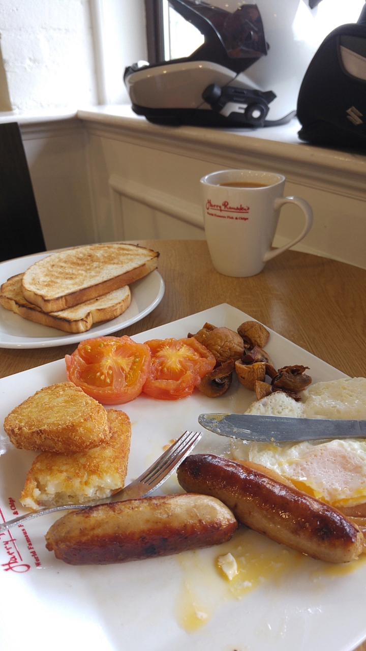 Your heart hurts just looking at that breakfast, doesn't it?