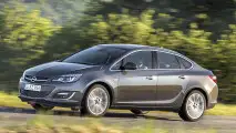 Opel Astra Limousine