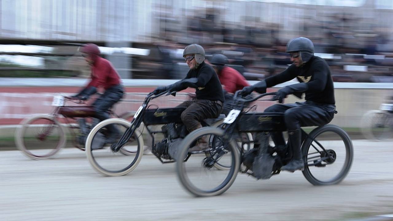Harley and the Davidsons (2016) - Moto Movie Review