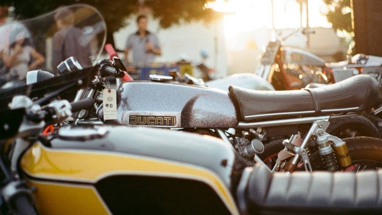 Deus Ex Machina Bike Build Off 2016