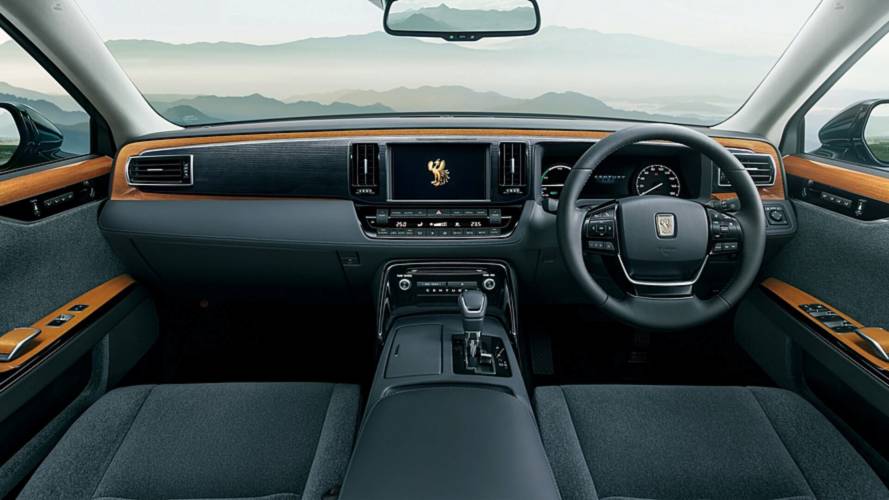 Toyota Century 2018