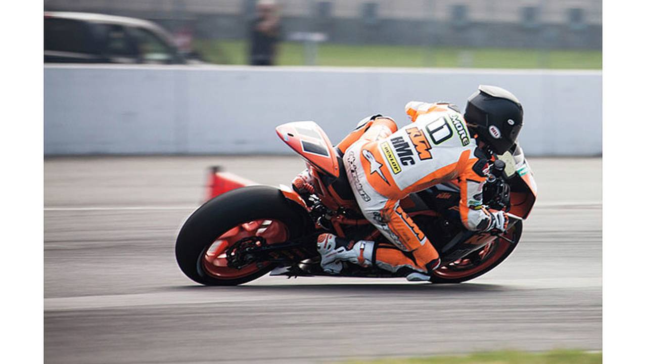 2014 GEICO Superbike Shootout Presented by Yamaha - Auto Club Speedway