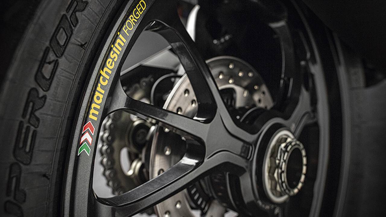 160hp 2016 Ducati Monster 1200 R Specs - Ducati's Most Powerful Naked Ever